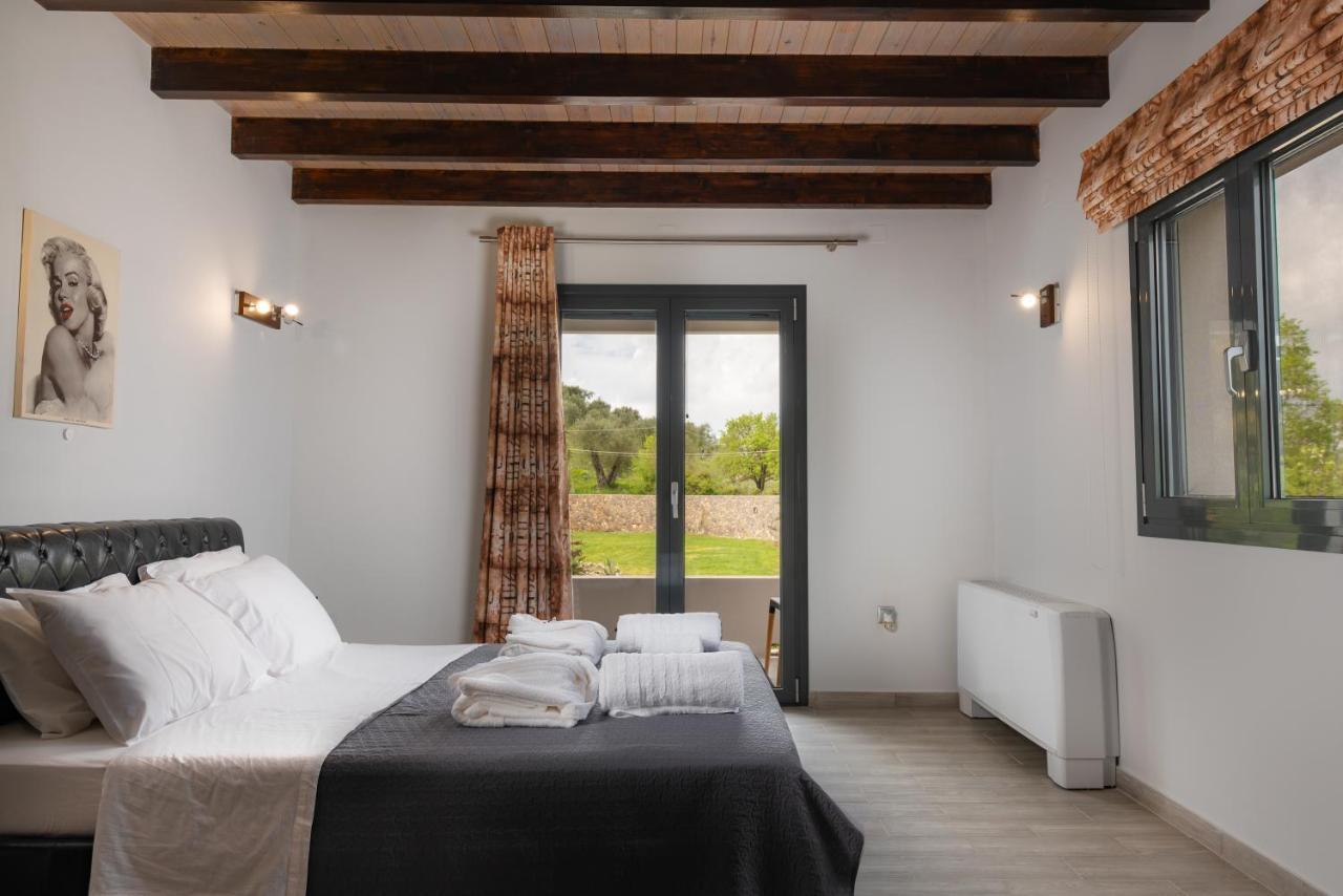 Villa Athos Gouvia Bagian luar foto
